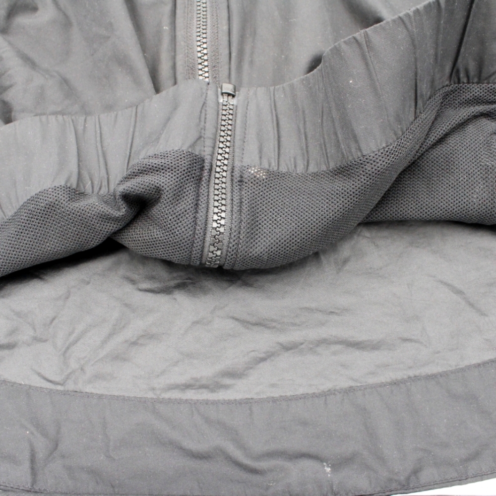 Nike Women’s 1X Black Fitted Windbreaker Jacket - Picture 4 of 5
